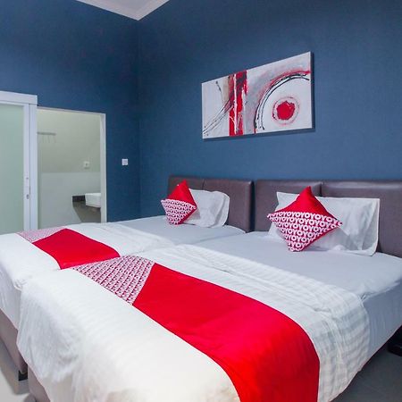 Oyo 871 Aira Costel Hotell Cianjur Eksteriør bilde