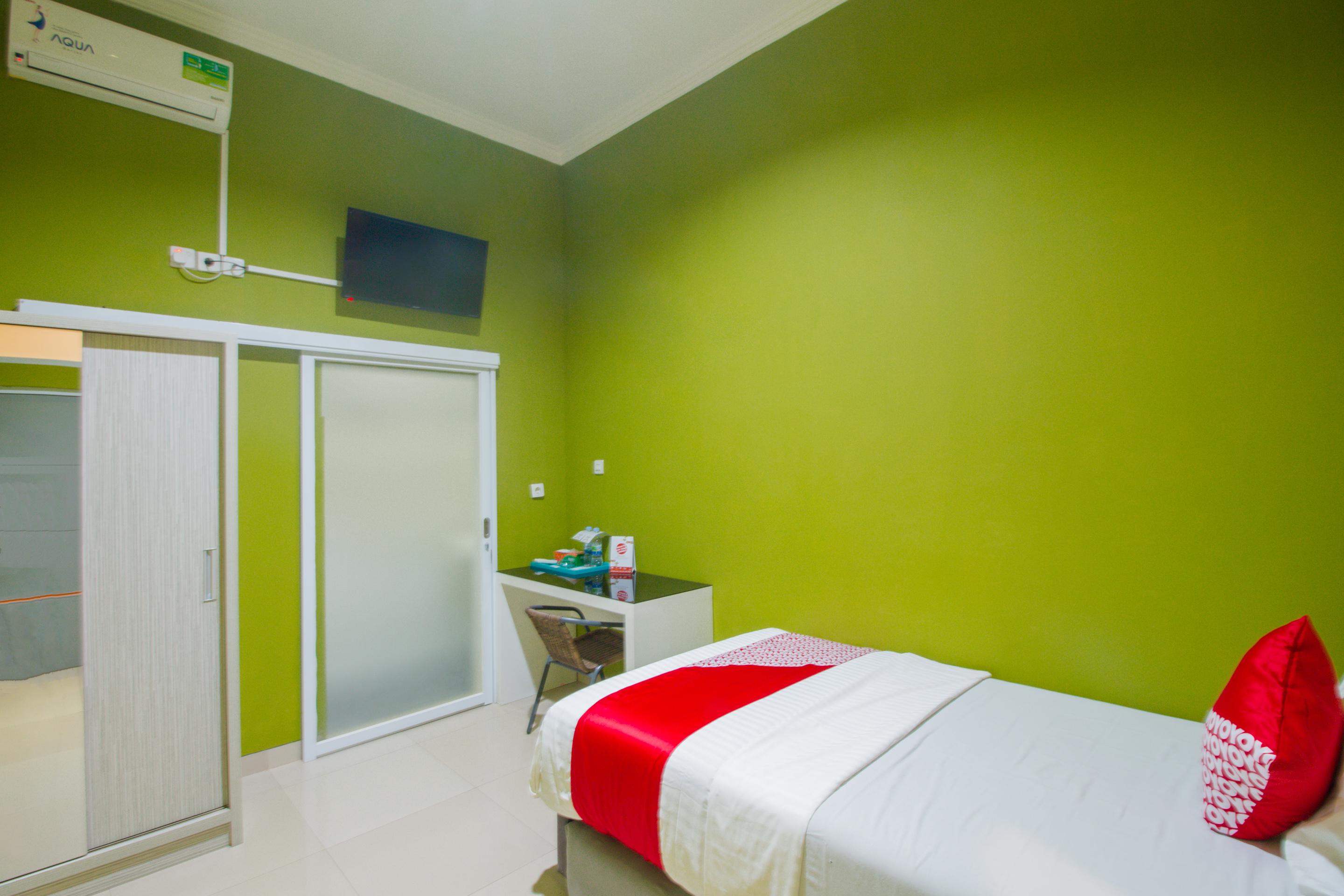Oyo 871 Aira Costel Hotell Cianjur Eksteriør bilde
